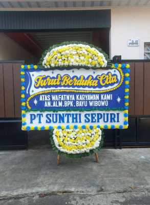 Papan Bunga Duka di Cilopang